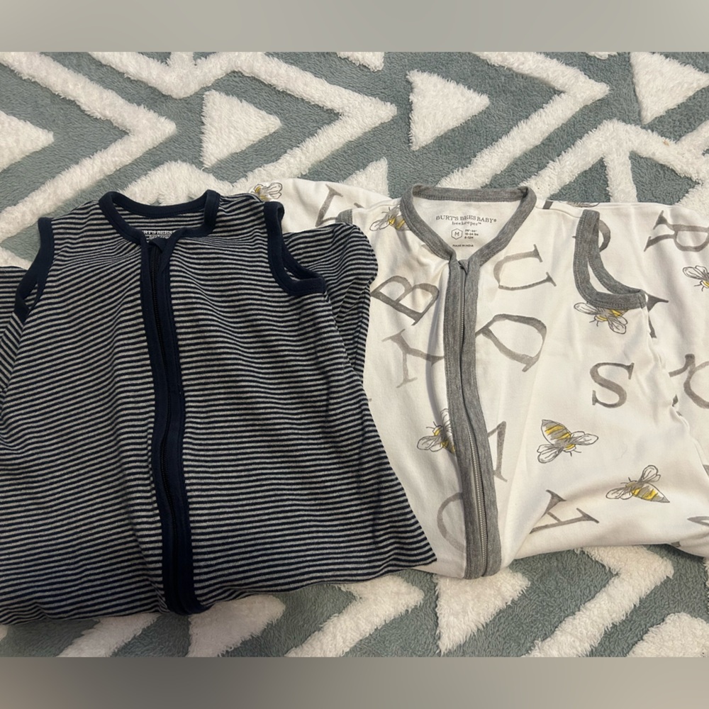 Burt's Bees Baby Gray and White Sleepers